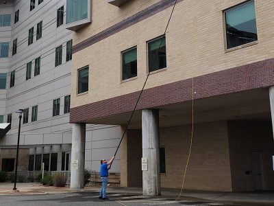 Best Commercial Window Cleaning Service